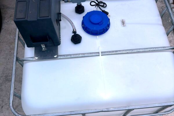 Fresh Water Tank With Pump (275 Gallons)